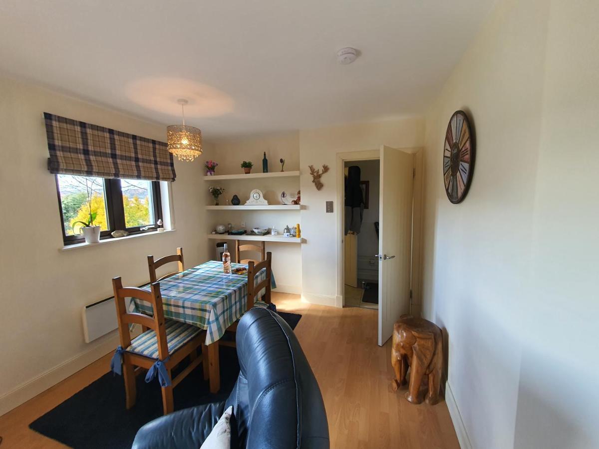 Lindas Retreats Self Catering Accommodation 1 Bedroom Cottage Or 3 Bedroom House โทมินทูล ภายนอก รูปภาพ