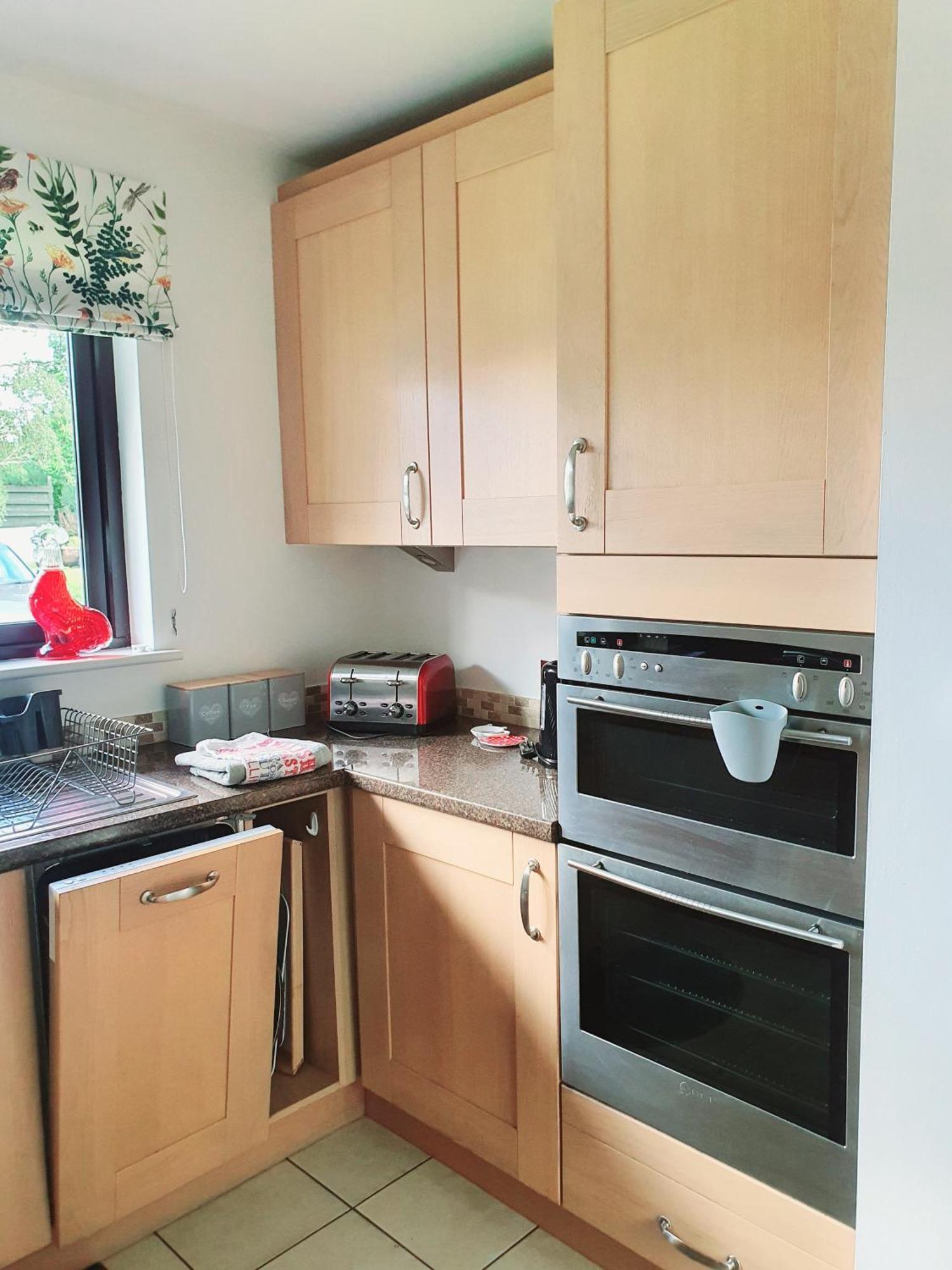 Lindas Retreats Self Catering Accommodation 1 Bedroom Cottage Or 3 Bedroom House โทมินทูล ภายนอก รูปภาพ