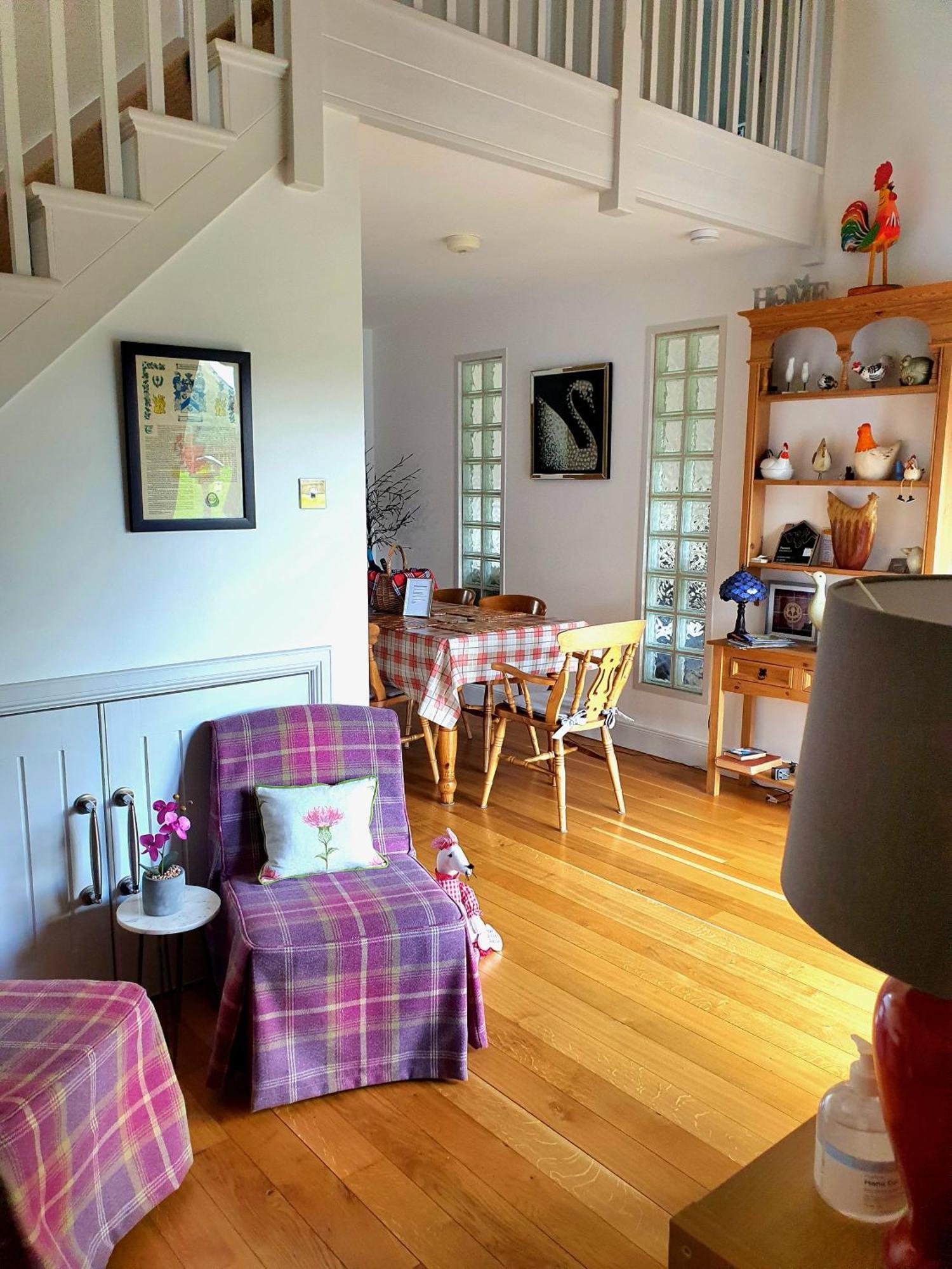 Lindas Retreats Self Catering Accommodation 1 Bedroom Cottage Or 3 Bedroom House โทมินทูล ภายนอก รูปภาพ